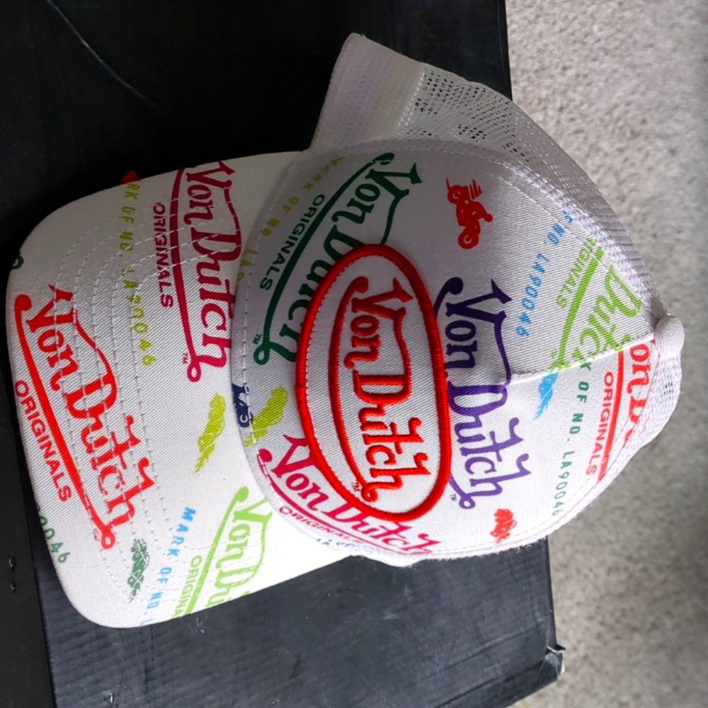 Von Dutch Trucker hat